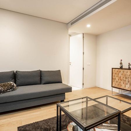Primrose 1Br Delight W Parking By Lovelystay Porto Exterior photo