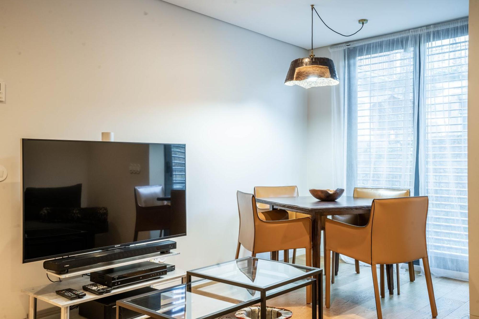 Primrose 1Br Delight W Parking By Lovelystay Porto Exterior photo