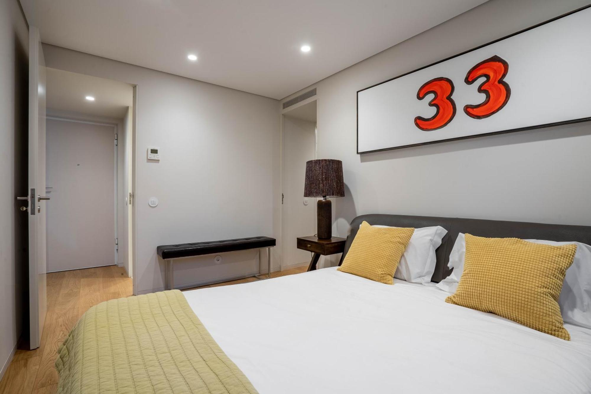 Primrose 1Br Delight W Parking By Lovelystay Porto Exterior photo